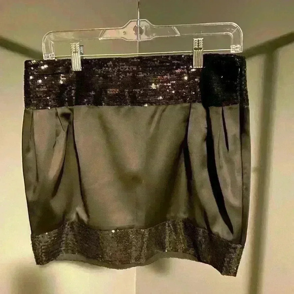 Sans Souci women’s mini short black sequin skirt size M - Picture 4 of 12